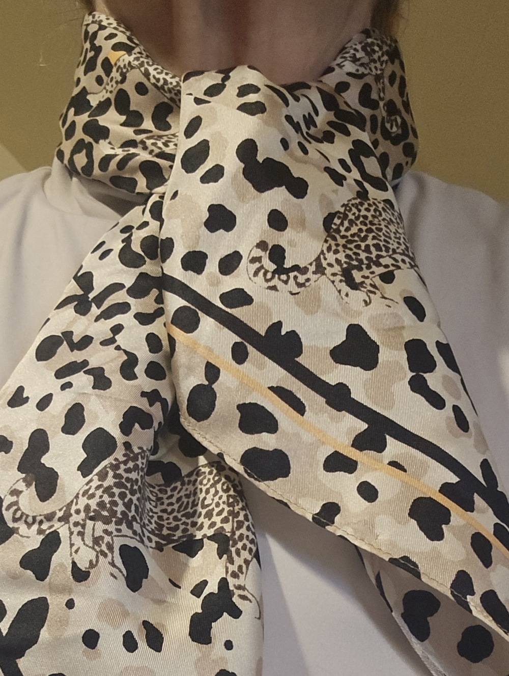 100% Silk Leopard-print Square scarf 25x25"